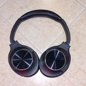 Active Noise Cancelling Headphones VANKYO C750